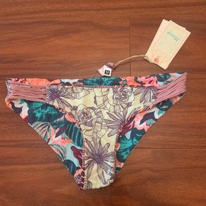 Maaji Reversible Bikini Bottoms NWT